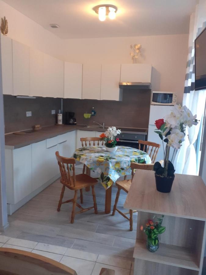 Apartment Christiane Cere *